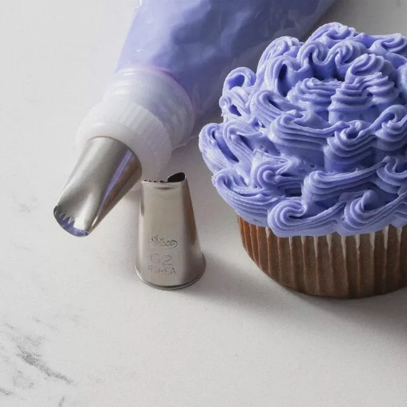 #62 Curved Petal Piping Tip