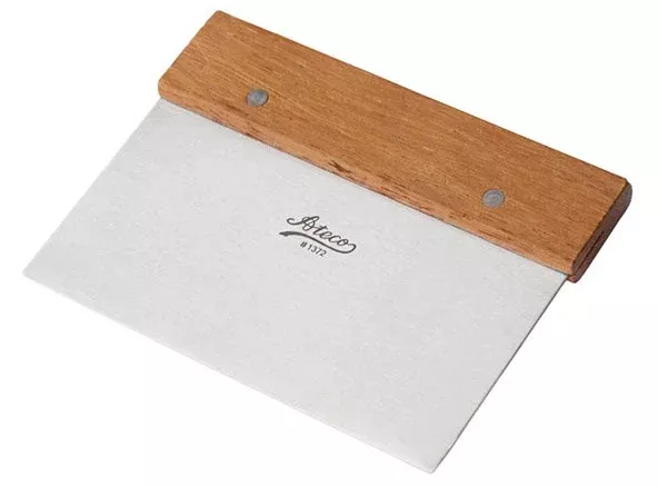 Bench Scraper Wooden Handle